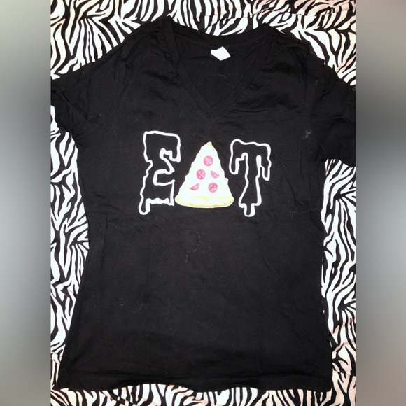 Sigma delta tau shirt - Picture 1 of 1